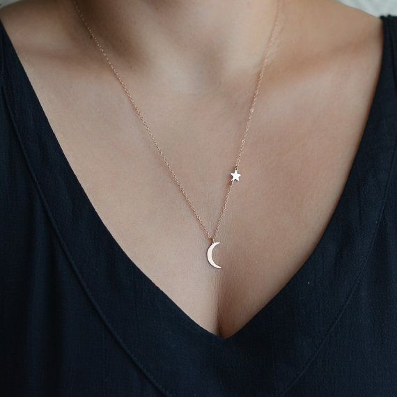 Dainty and beautiful moon and star necklace, great for everyday or special occasio