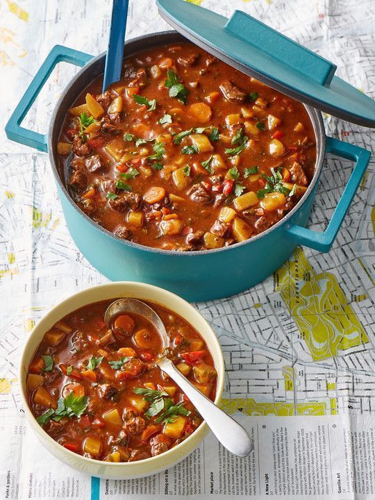 Deftige Gulaschsuppe, ein tolles Rezept aus der Kategorie Eintopf. Bewertungen: 56