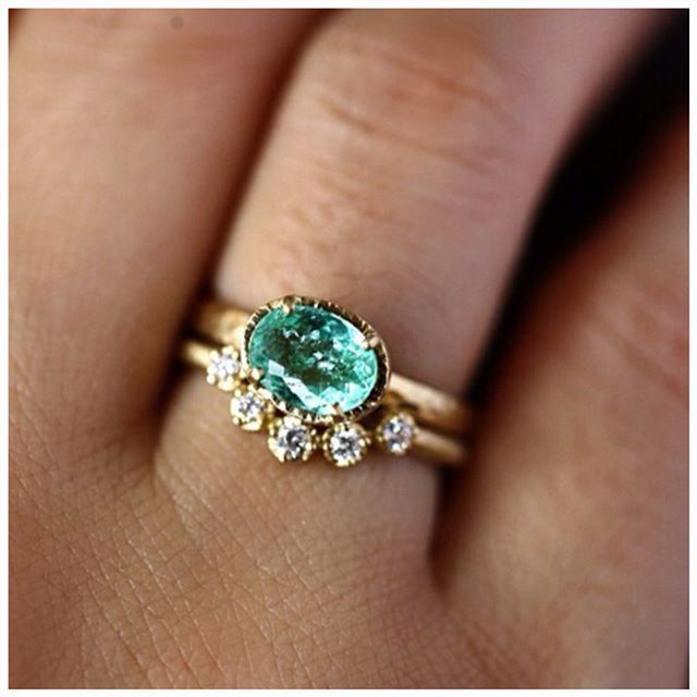 Gorgeous ring set by @yasukoazumajewelry, love that incredible Paraiba tourmaline.