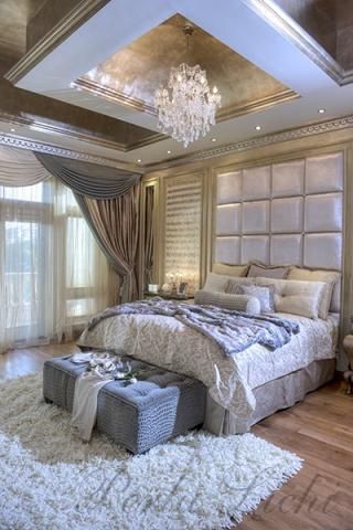 opulent classical/ modern bedroom. Chandelier. Interior design, interiors, decor.