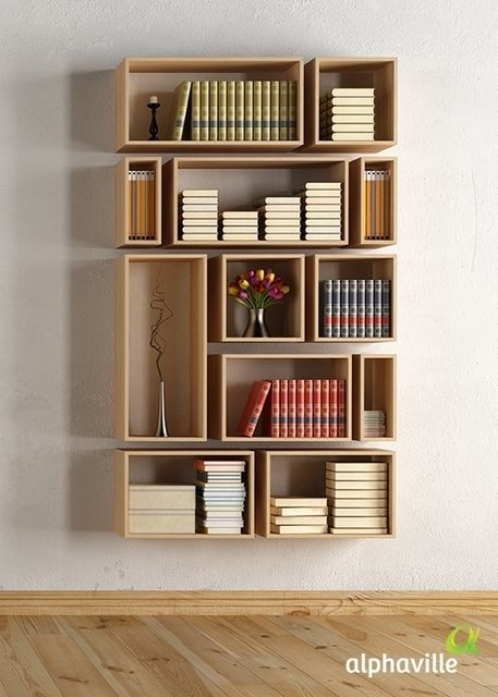 Para guardar os livros com estilo, que tal uma estante de madeira? Simples e funci