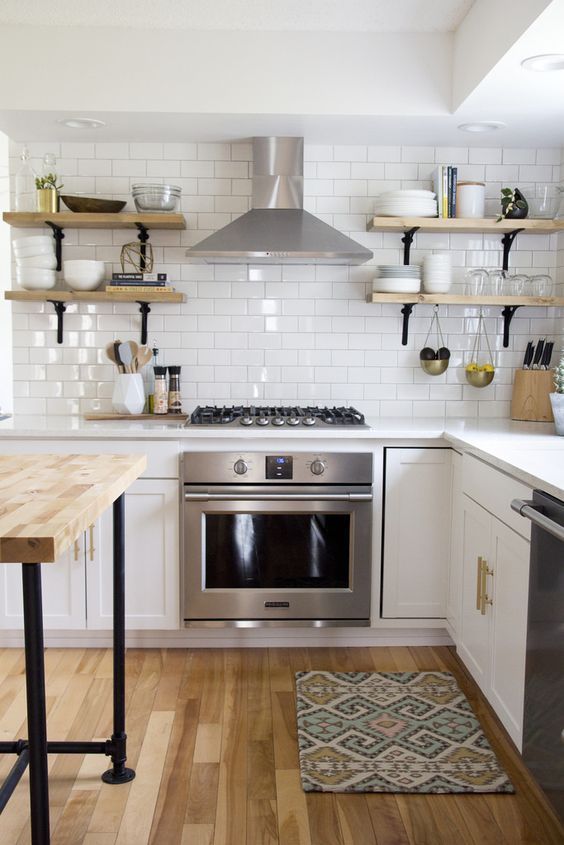 white subway tile || white cabinets with gold hardware