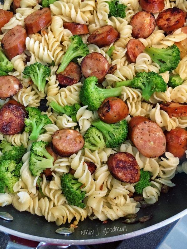 21 Day Fix Pasta with Broccoli and Chicken Sausage