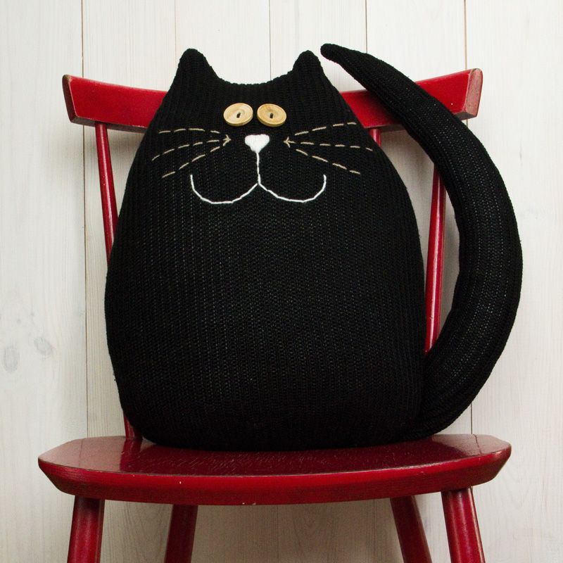 black cat pillow