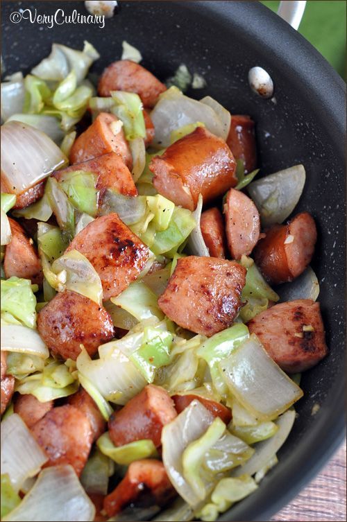 Kielbasa and Cabbage Skillet – getting cabbage next time I go to the grocery.