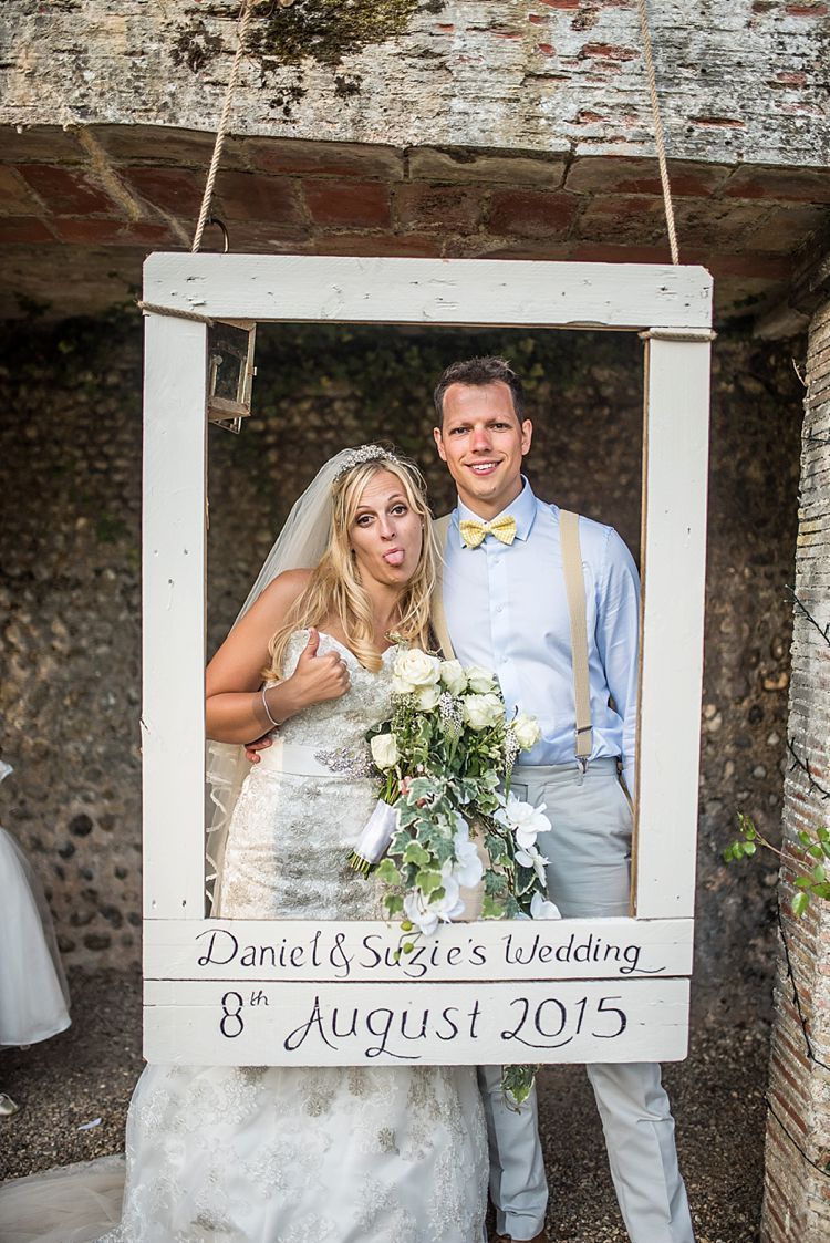 Personalised Photo Booth Frame Outdoor Festival Summer Wedding lighteningphotogr..