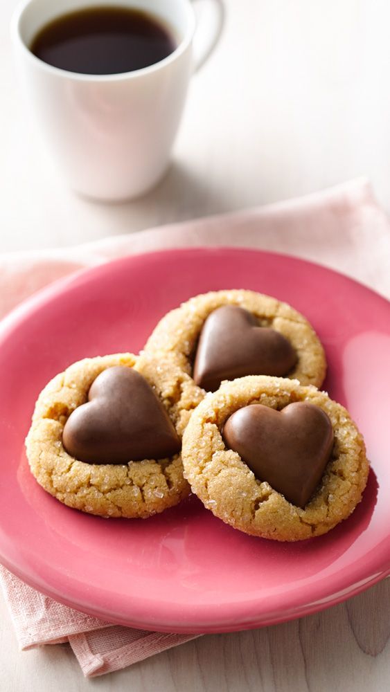 The loveable combo of chocolate and peanut butter combine in these shortcut cookie, made with Bettys peanut butter cookie mix.