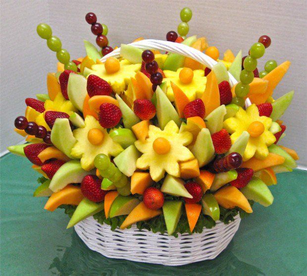 fruit salad decorations ~ easy arts and crafts ideas -   Fruit decoration ideas