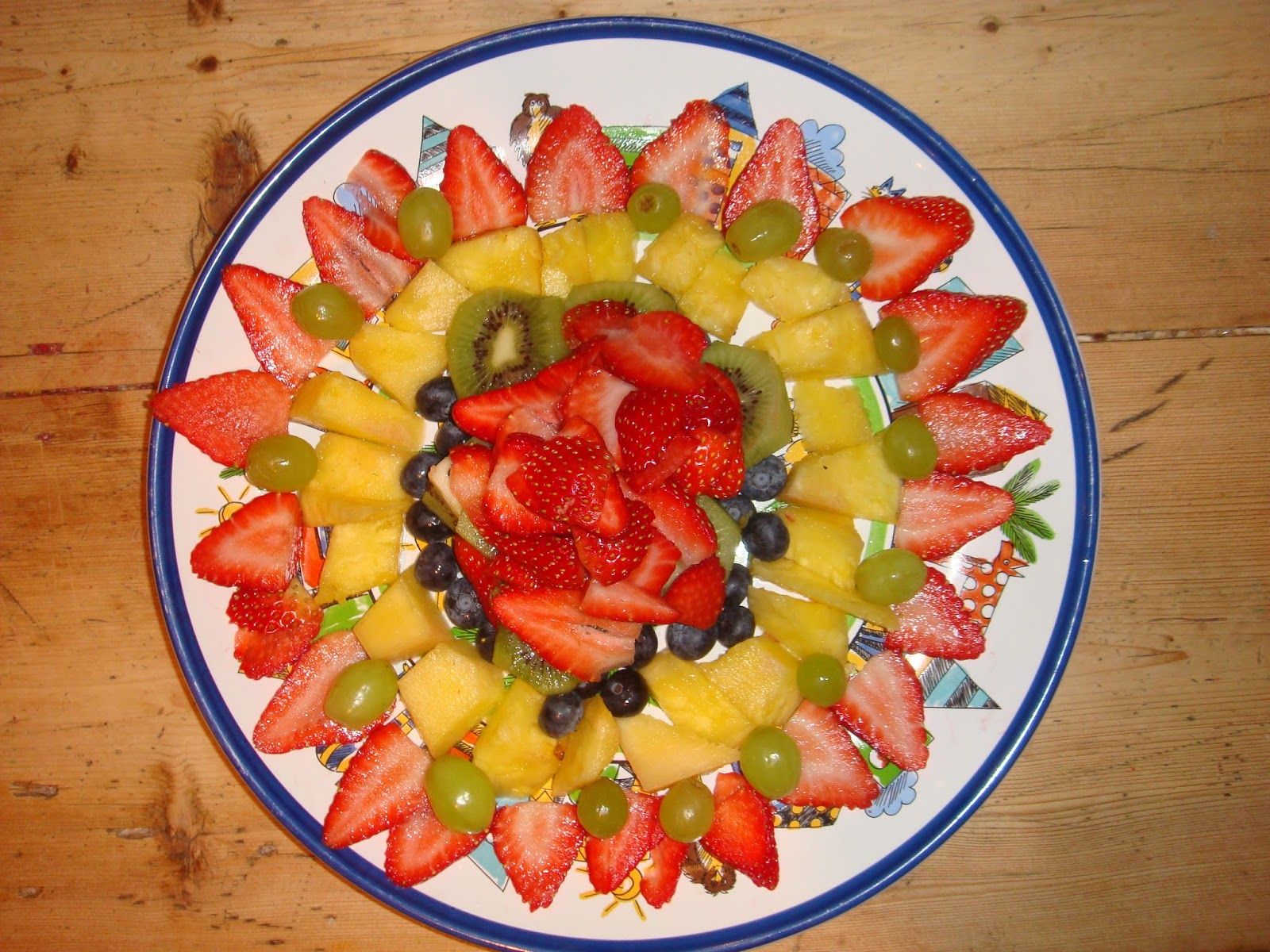 Fotos - Fruit Decoration We Also Make Fruit Decorations For Any ... -   Fruit decoration ideas