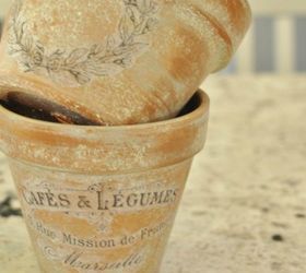 How to upcycle Cheap Flower Pots