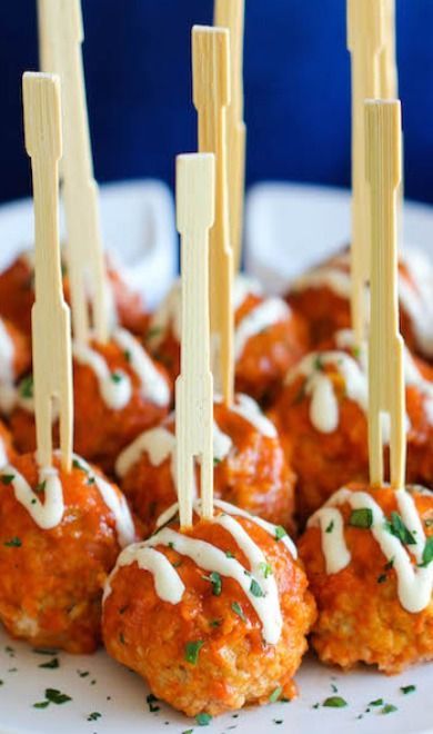 Slow Cooker Buffalo Chicken Meatballs Recipe ~ These meatballs are a lighter, healthier alternative to buffalo wings, and you can