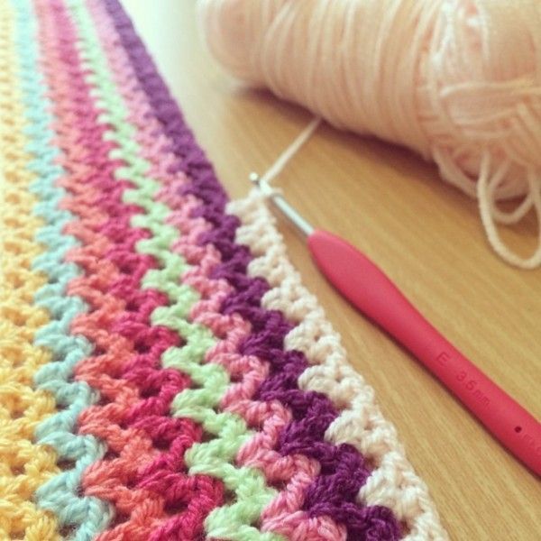 V-stitch crochet blanket made by forever_autumn. Inspiration only, no pattern.