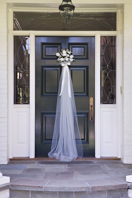 Front door for a Bridal Shower – so cute!
