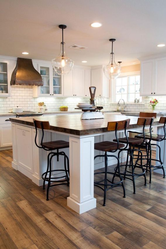 I want this kitchen island/kitchen table for my kitchen… would make the kitchen and breakfast area be one big, combined area :-)