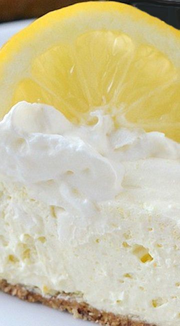 Low Carb Lemon Cheesecake