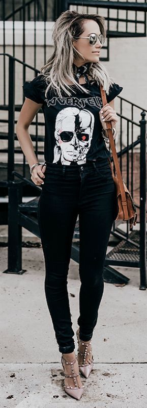 A graphic print tee + ultimate rocker girl item + authentic rocker style + absolute must have + Megan Anderson + everyday rock