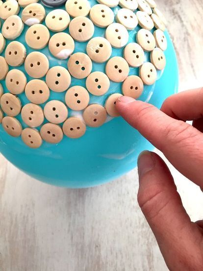 button dish, crafts, repurposing upcycling