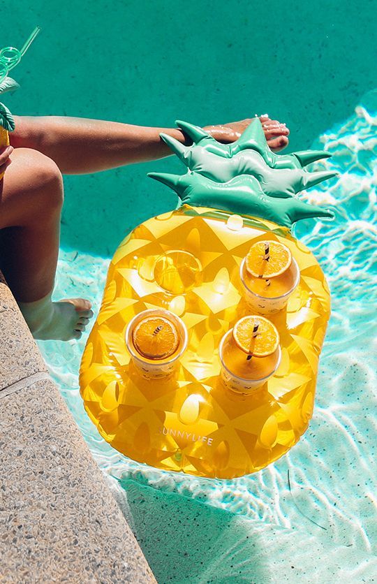 Sunnylife Inflatable Drink Holder – Pineapple from peppermayo.com