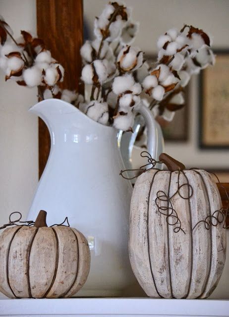 2013 Fall Decor and a Link Party