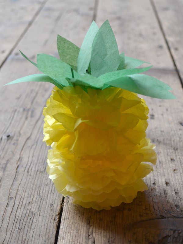 How to make a paper pom pom pineapple