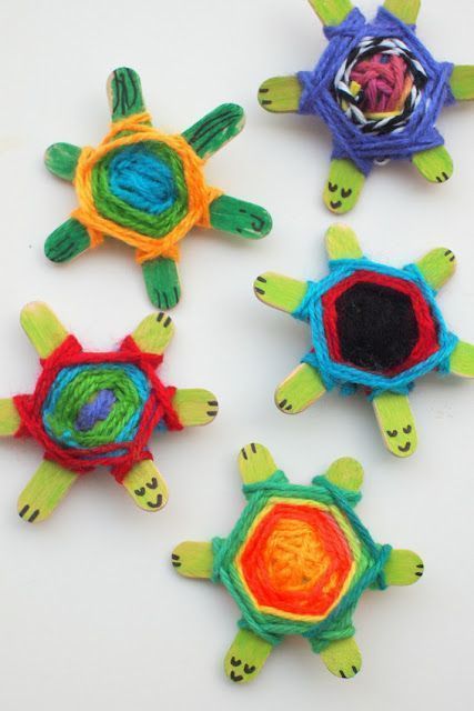 How to make popsicle turtles using three sticks and Gods Eye Weaving Pattern