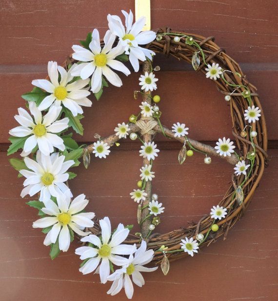 Peace Sign Wreath w/ Daisies/Hippie by ArtfullyYours1973 on Etsy