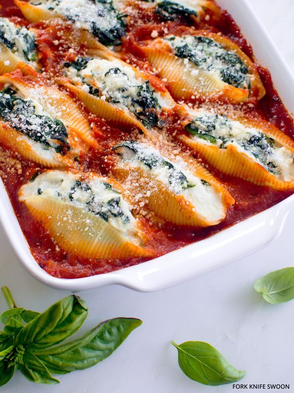 Stuffed Shells with Spinach and Ricotta | Fork Knife Swoon Great recipe, just made a couple little changes!