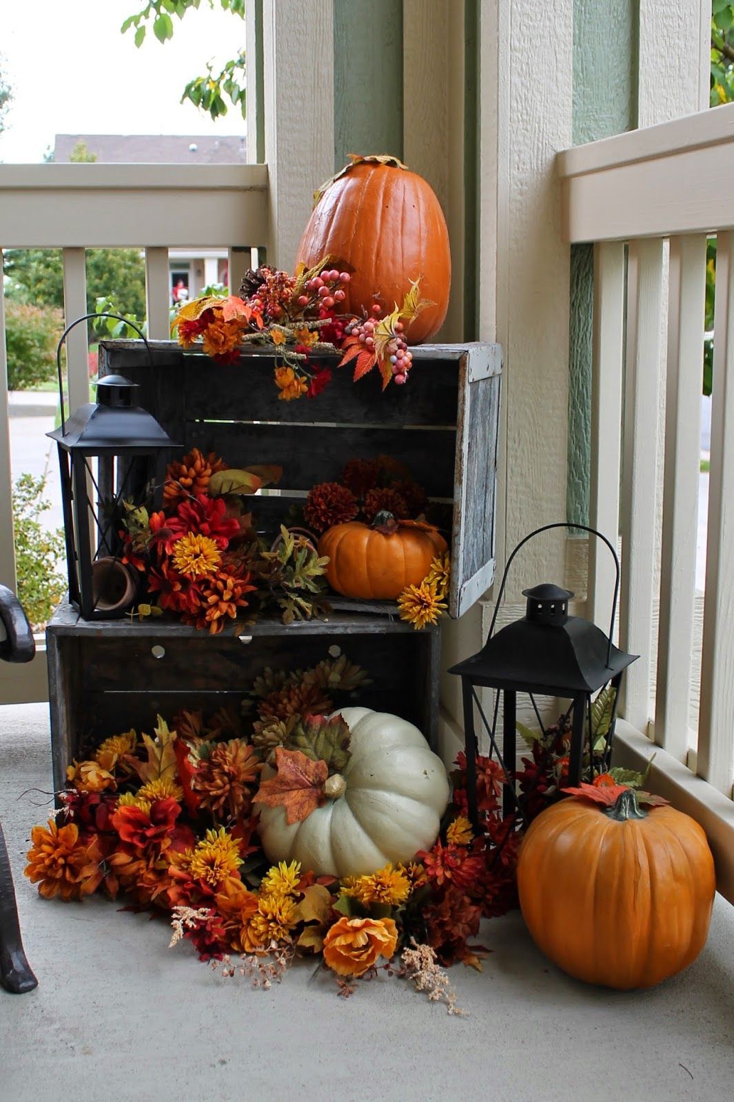Thoughts from Alice: Six Gorgeous Fall Vignettes {Sundays at Home No. 30 Link Party
