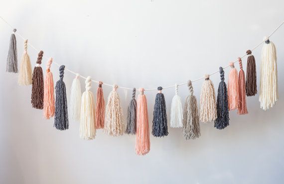 12 Ridiculously Simple DIY Yarn Crafts To Use Up Your Abandoned Yarn Stash