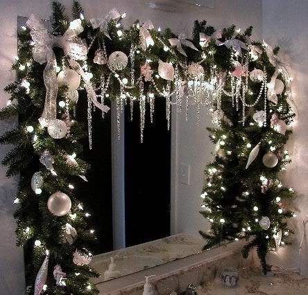 christmas window swags | More Christmas tree inspirations – Holiday Forum – GardenWeb