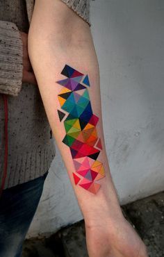 Colorful Geometric Tattoo | Best Tattoo Ideas & Designs #geometric_tattoo_color