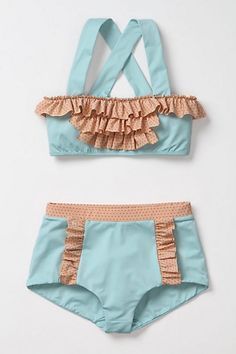 DIY FREE Vintage Retro Style Bikini Sewing Pattern and Tutorial – How to make a Swimsuit / Bathing Suit with High-Waisted Bottom