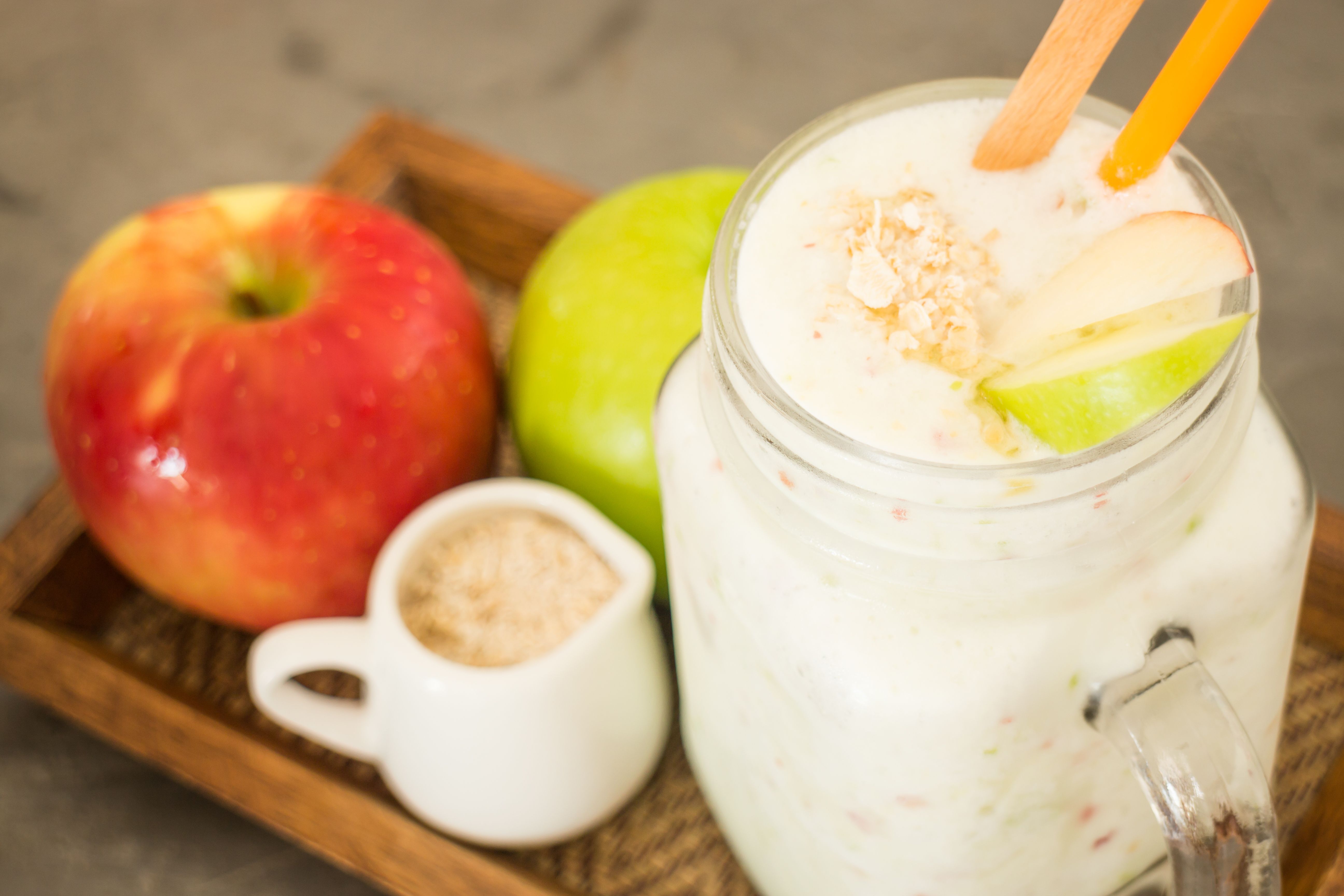 Este batido es el desayuno perfecto si quieres perder unos kilitos sin pasar hambre Tanto la avena como la manzana son alimentos