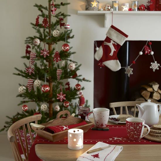 scandi dining room christmas -   Christmas Decorating Ideas