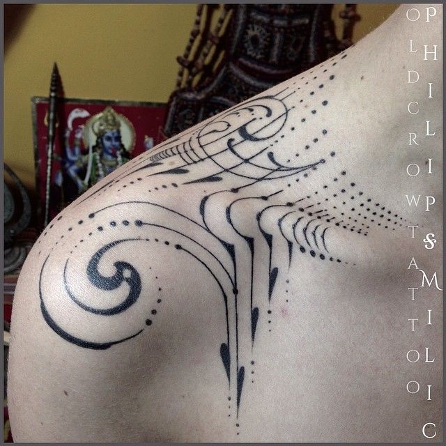 Got a nice healed photo of this one yesterday. Galaxy spiral and digital mind drips adorn this flower body.