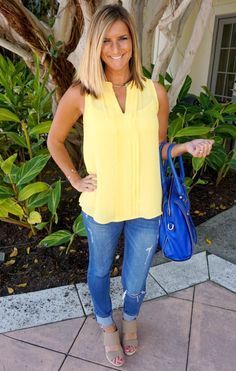Love the top and purse! Pretty color combination for summer. Fashion for the Modern Mom