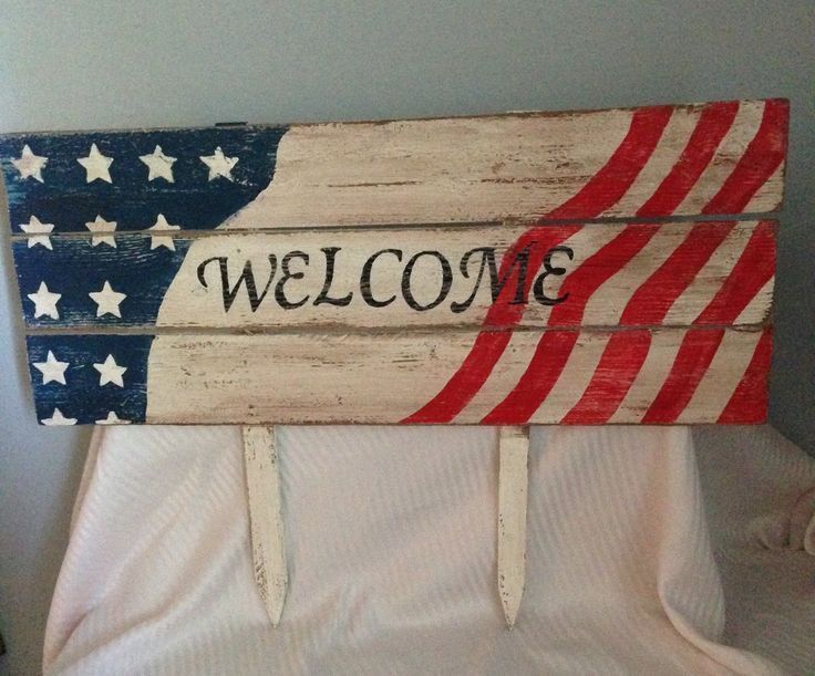 Staked yard sign for Memorial Day or 4th of July.  Very patriotic, handmade with pallet wood.