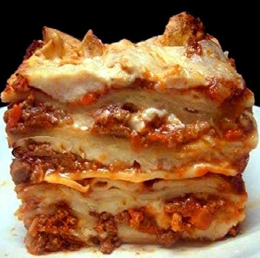 The meatiest, creamiest, cheesiest lasagna you will ever have! #lasagna_recipes_bechamel