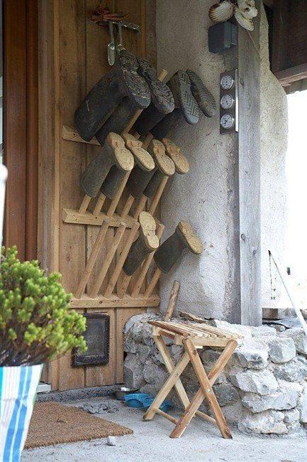 welly stand Homemade welly stand in travel decoration 2  with welly cottage #hunting_cabin_decor