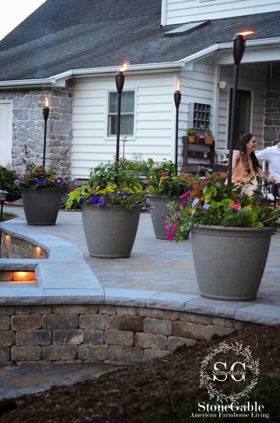 8 WAYS TO PERK UP YOUR PORCH AND PATIO THIS SPRING – StoneGable