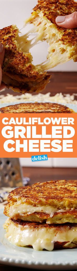 Cauliflower Grilled Cheese cerca de 4 xícaras de couve-flor processadas  2 ovos, ligeiramente batidos 1/2 xíc. parmesão ralado