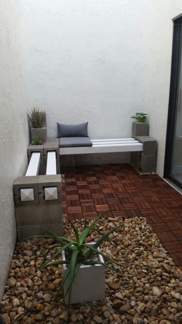 4 – Cinder block bench -   How to Make a Bench from Cinder Blocks