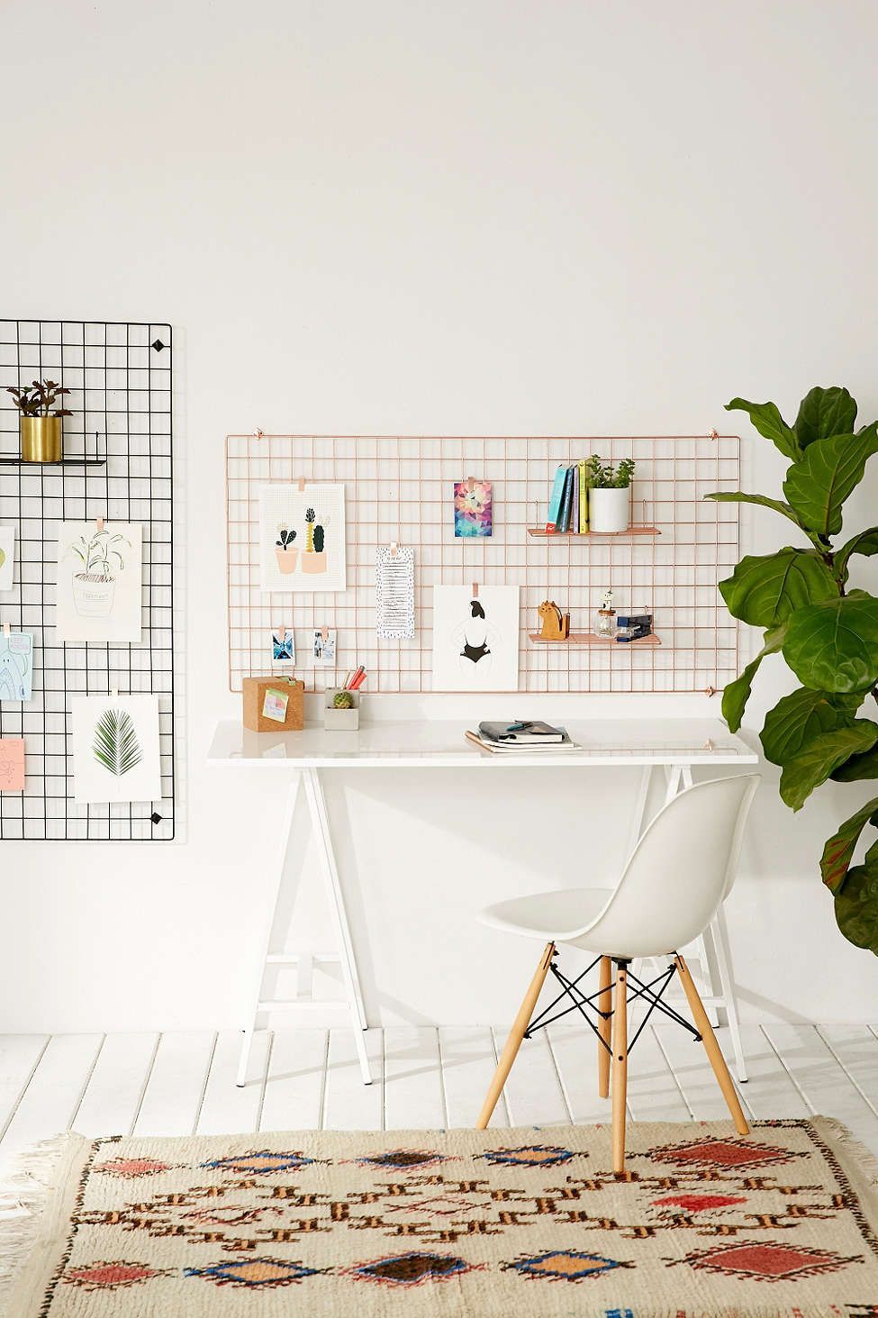 Large Wire Wall Grid – Urban Outfitters