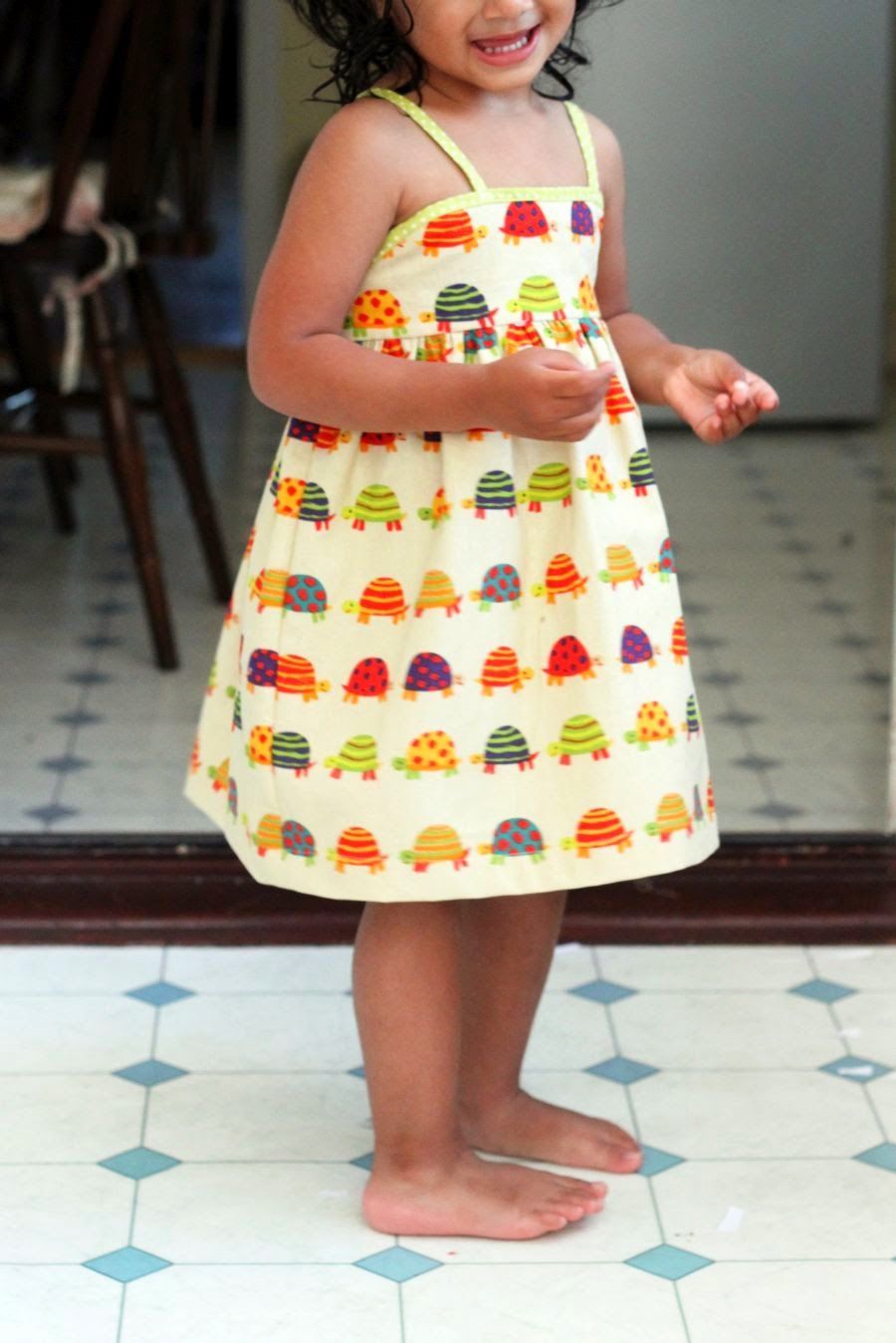 Simple Summer Dress for Girls – Follow this tutorial to learn how to sew a dress that will let her run and play in the summer sun.