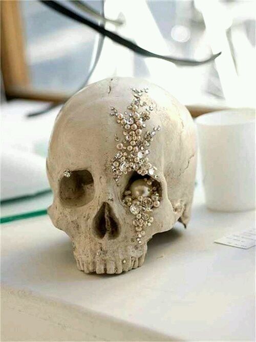 Skull jeweled centerpiece for your classy Halloween wedding!