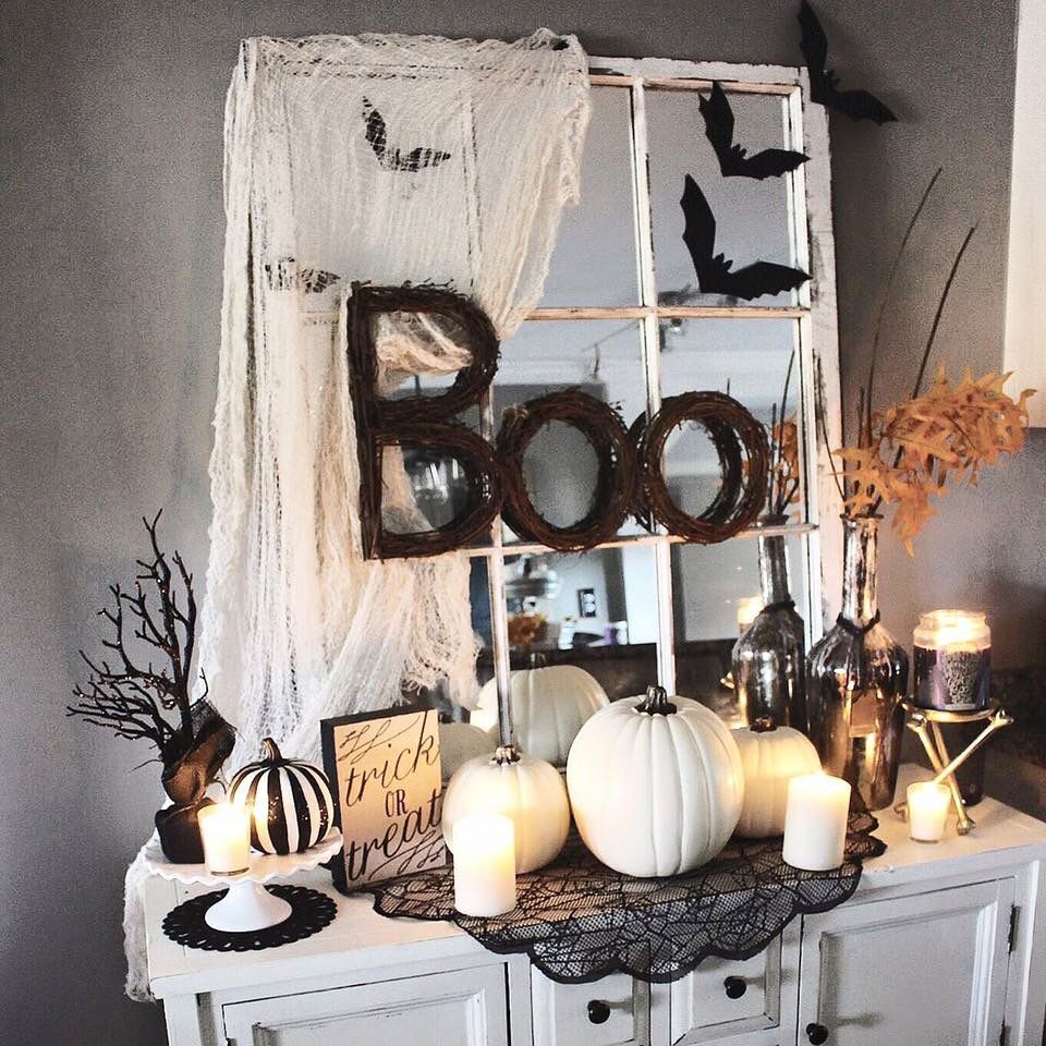 The glam farmhouse blog Halloween Fall decor