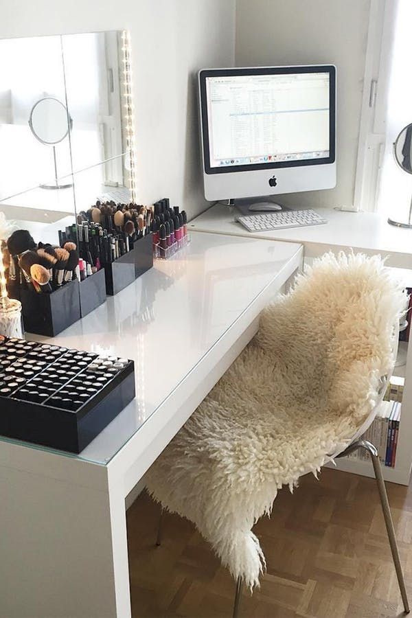 10 Gorgeous Vanities That Give Us All the Beauty Lust via @PureWow