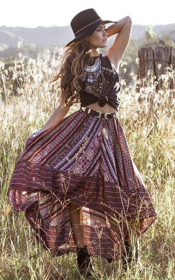 35 Adorable Bohemian Fashion Styles For Spring/Summer 2017 – Gravetics