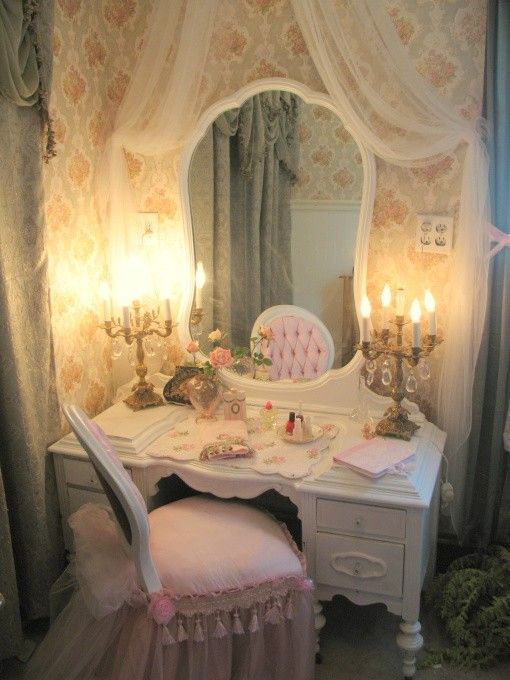 dressing table, make up, pink, old fashioned, vintage, mirror, pink, white, pastel, bedroom, decor