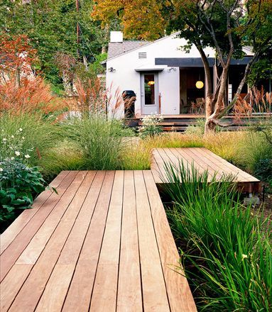 I designed a garden with decking like this in school. Sure would love the chance to make it real.